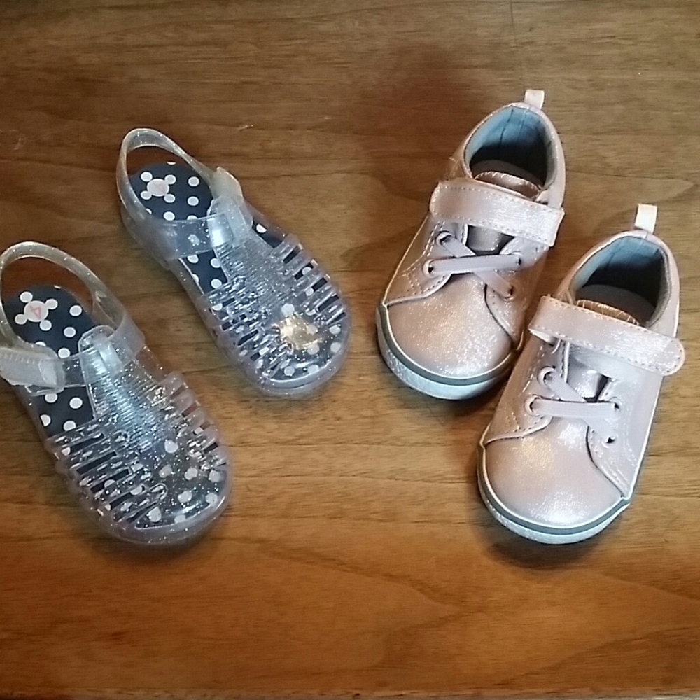 Toddler Jellies and Shoe Bundle size 4